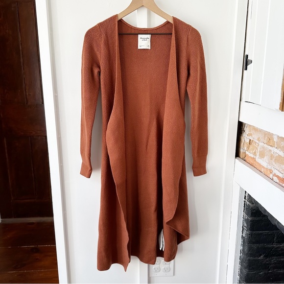 Abercrombie & Fitch Sweaters - ABERCROMBIE brown ribbed knit long cardigan